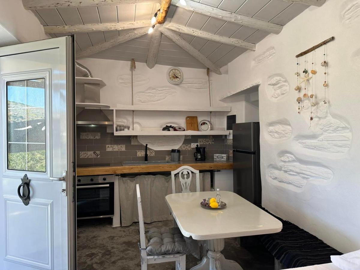 Ipsila Richie'S Sea View Romantic Residences מראה חיצוני תמונה